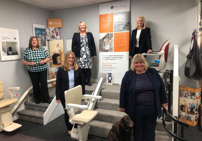 easy-lift-office-sales-team